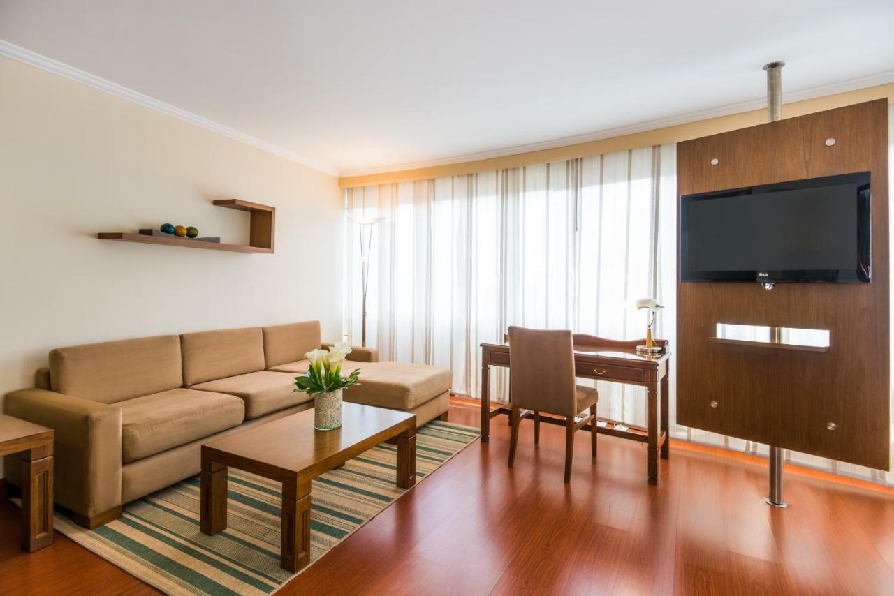 Cosmos 100 Hotel & Centro De Convenciones - Hoteles Cosmos Bogotá Eksteriør billede Living room